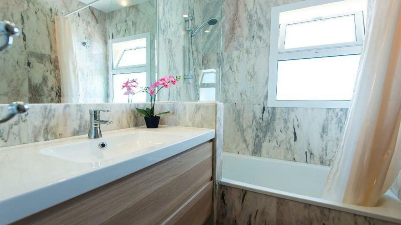 Atico Olimpo Apartment ตอร์เรเดลมาร์ ภายนอก รูปภาพ